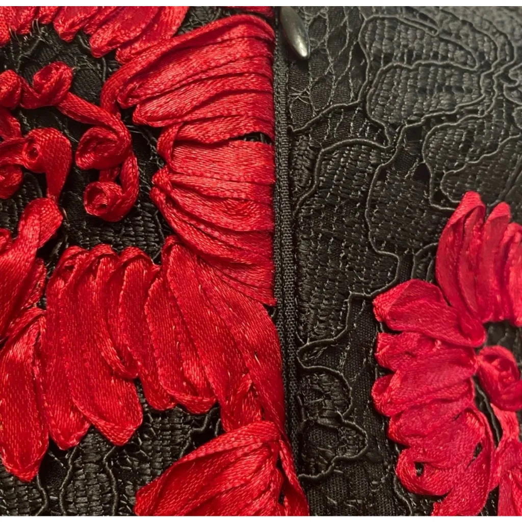 Women's Express Black Red Floral Lace Long Sleeve Bodysuit M - Image 4