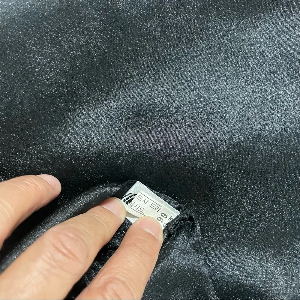 Asian crop shoulder and arm cover with embroidery flowers size S/M Black - Image 15