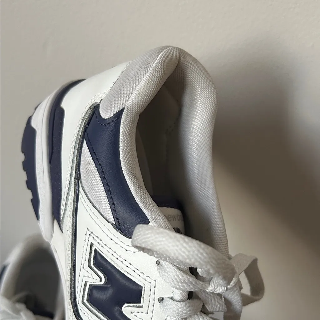 👟 New Balance 550 Sneakers
Unisex / Men’s 6.5M = Women’s 8W - Image 6