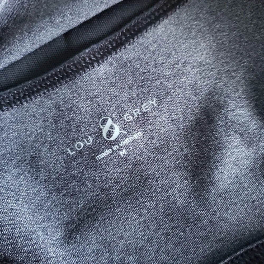 Lou & Grey Mesh Cut Out Back Cropped Tank Top - Image 6