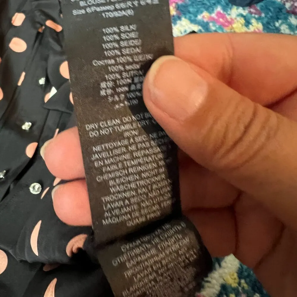 NWT Tory Burch printed bow silk top, size 6 - Image 8