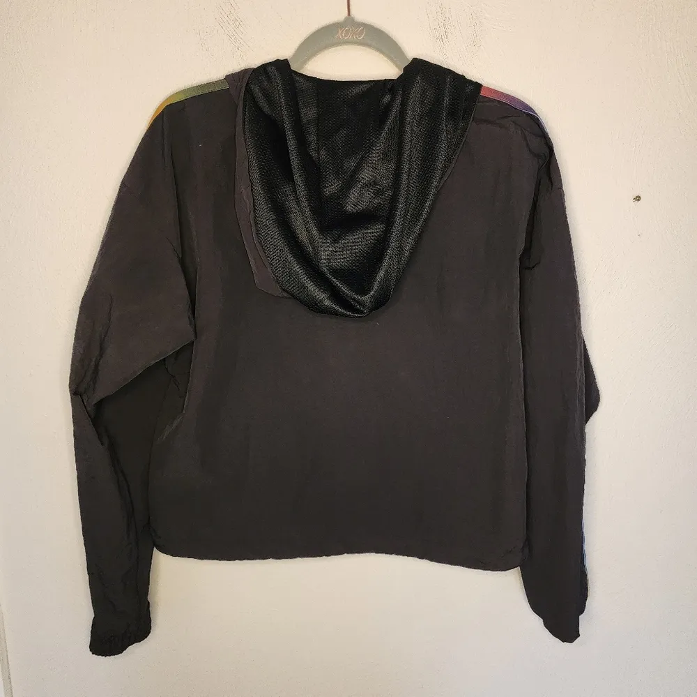 ADIDAS CROPPED HALFZIP jacket - Image 6