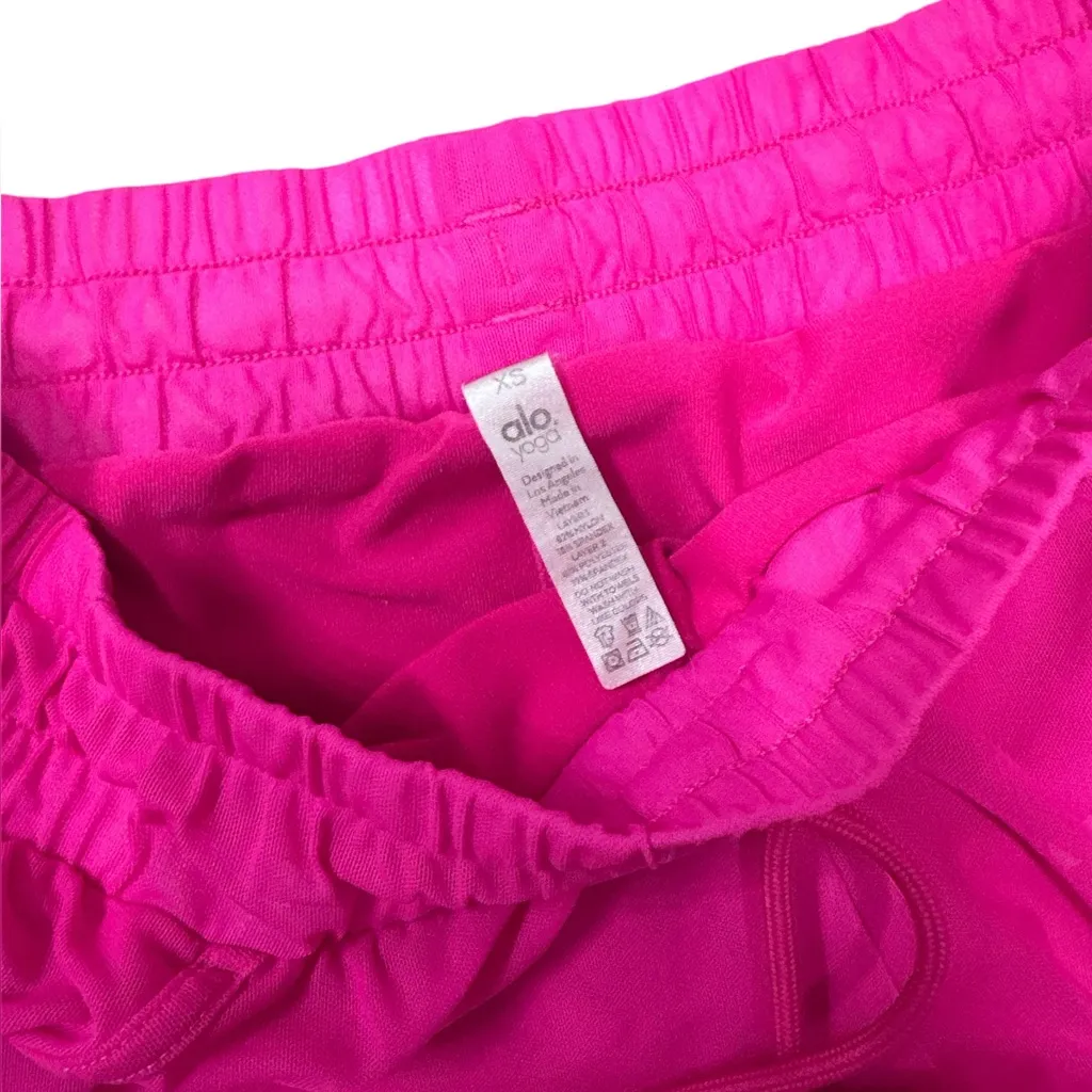 Alo Yoga Ambience Short Hot Pink - Image 5