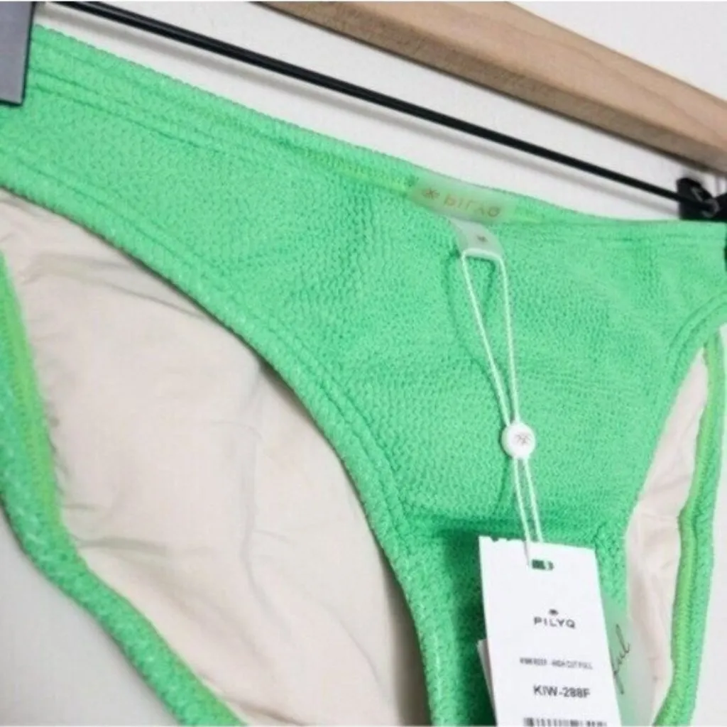 NWT PilyQ Kiwi Reef Halter Ring Side Bikini Set High Cut Full Bottom Medium - Image 11