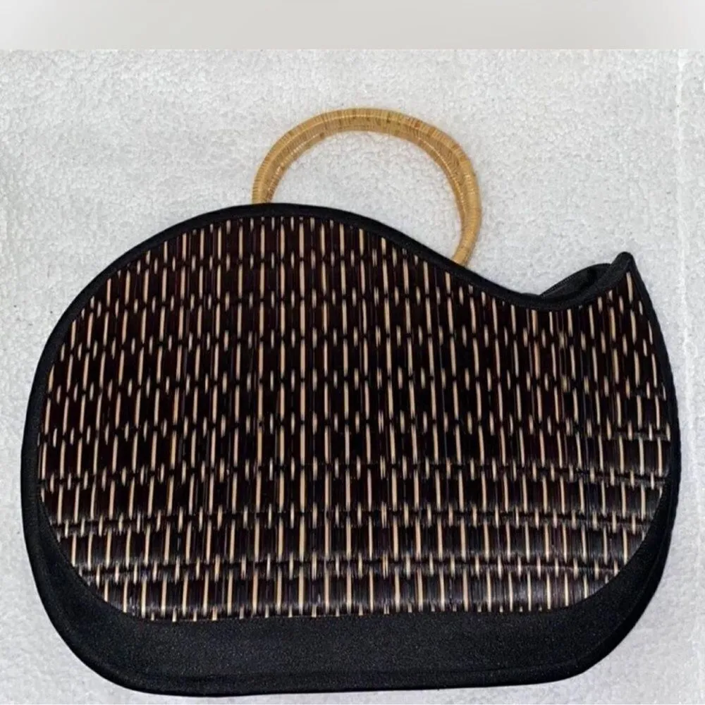 Basket of Cambodia Black & Tan Handbag. Tan - Image 3