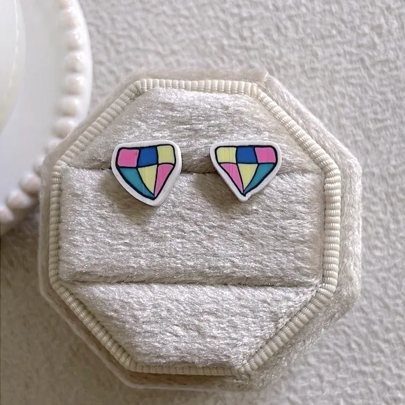 Retro diamond stud earrings Yellow - Image 2