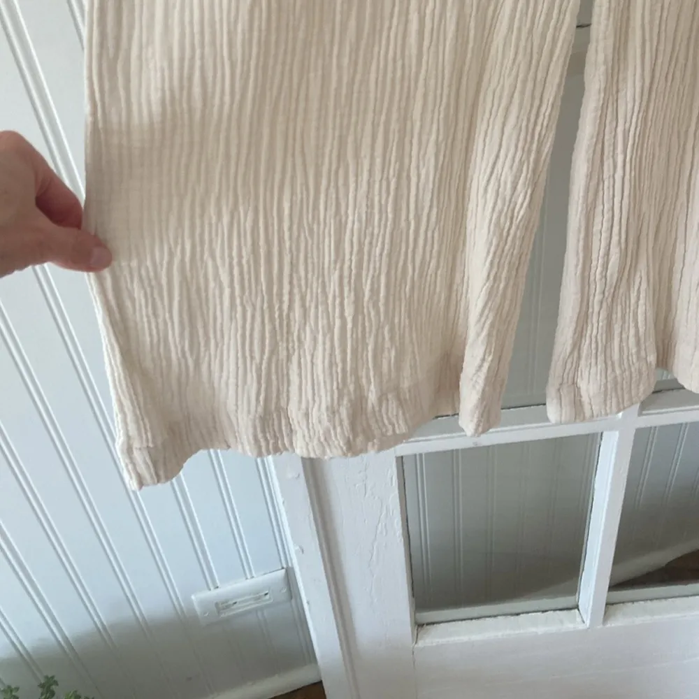 Urban outfitters, cream, gauze, flare leg jumper size small - Image 4