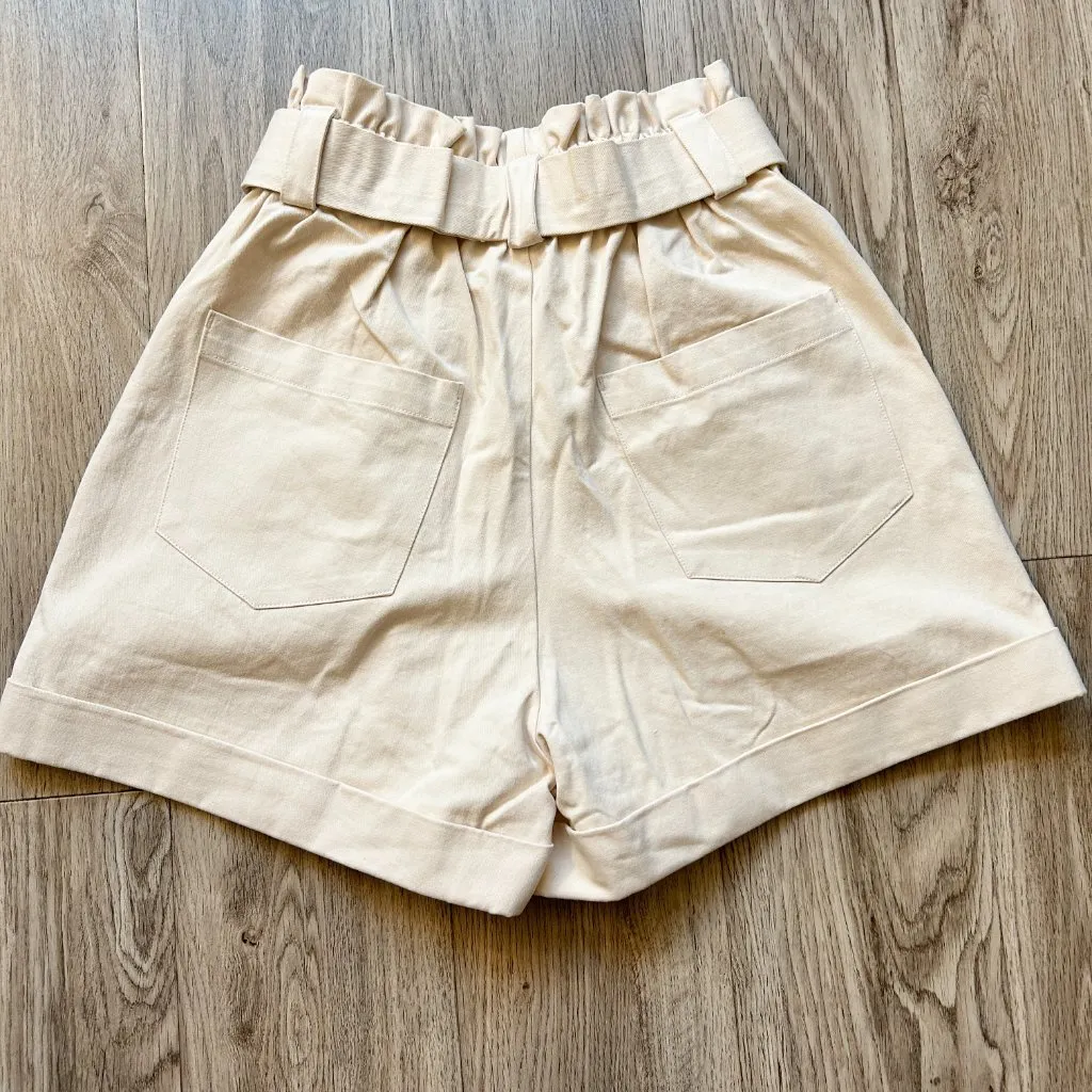 Love Bonito Macey Paperbag Super High Waisted Shorts in Cream Size S NWT - Image 10
