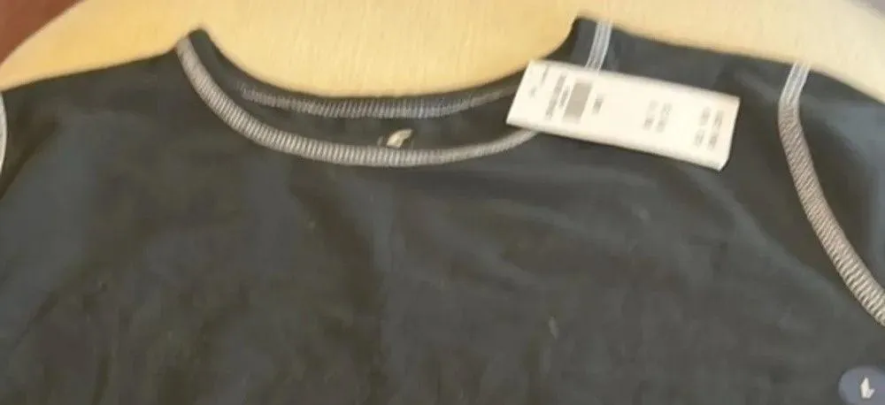 Hollister teen blouse L - Image 13