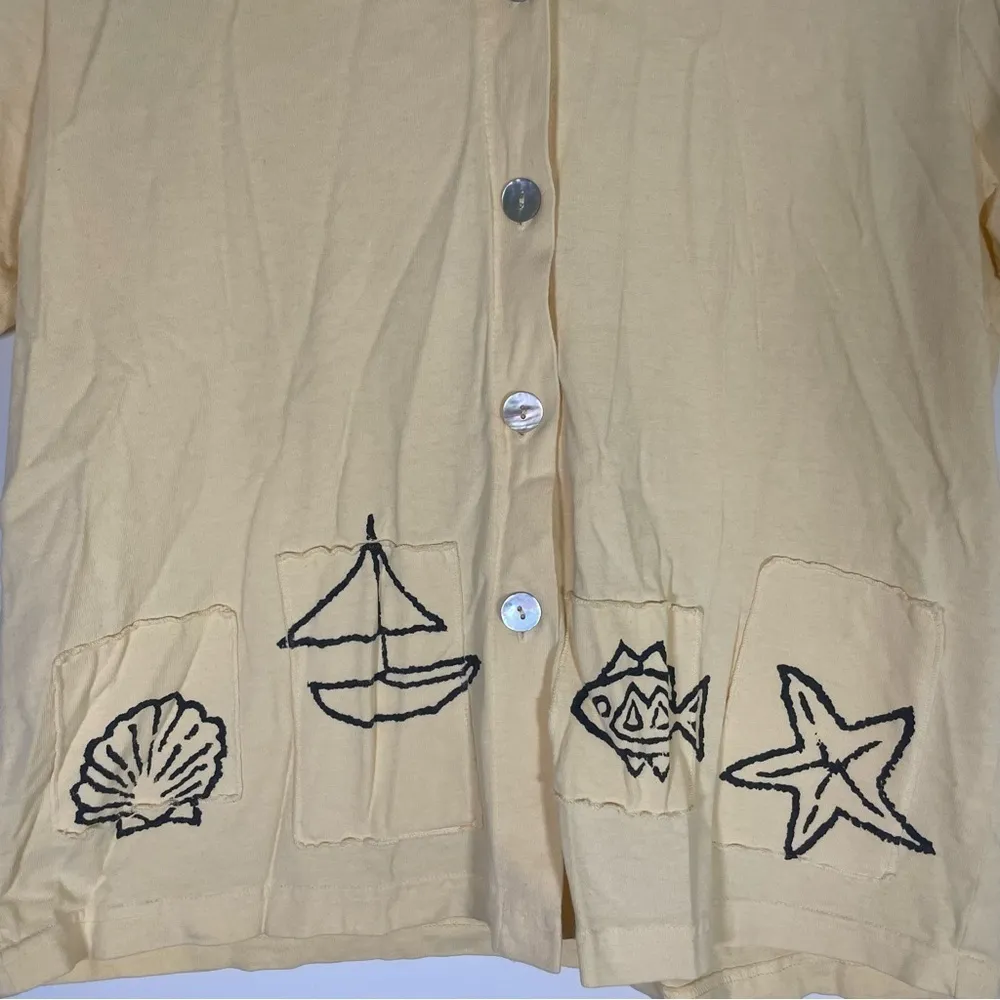 Vintage Women’s Baby Yellow Button Down Beachy Blouse Size Small - Image 2