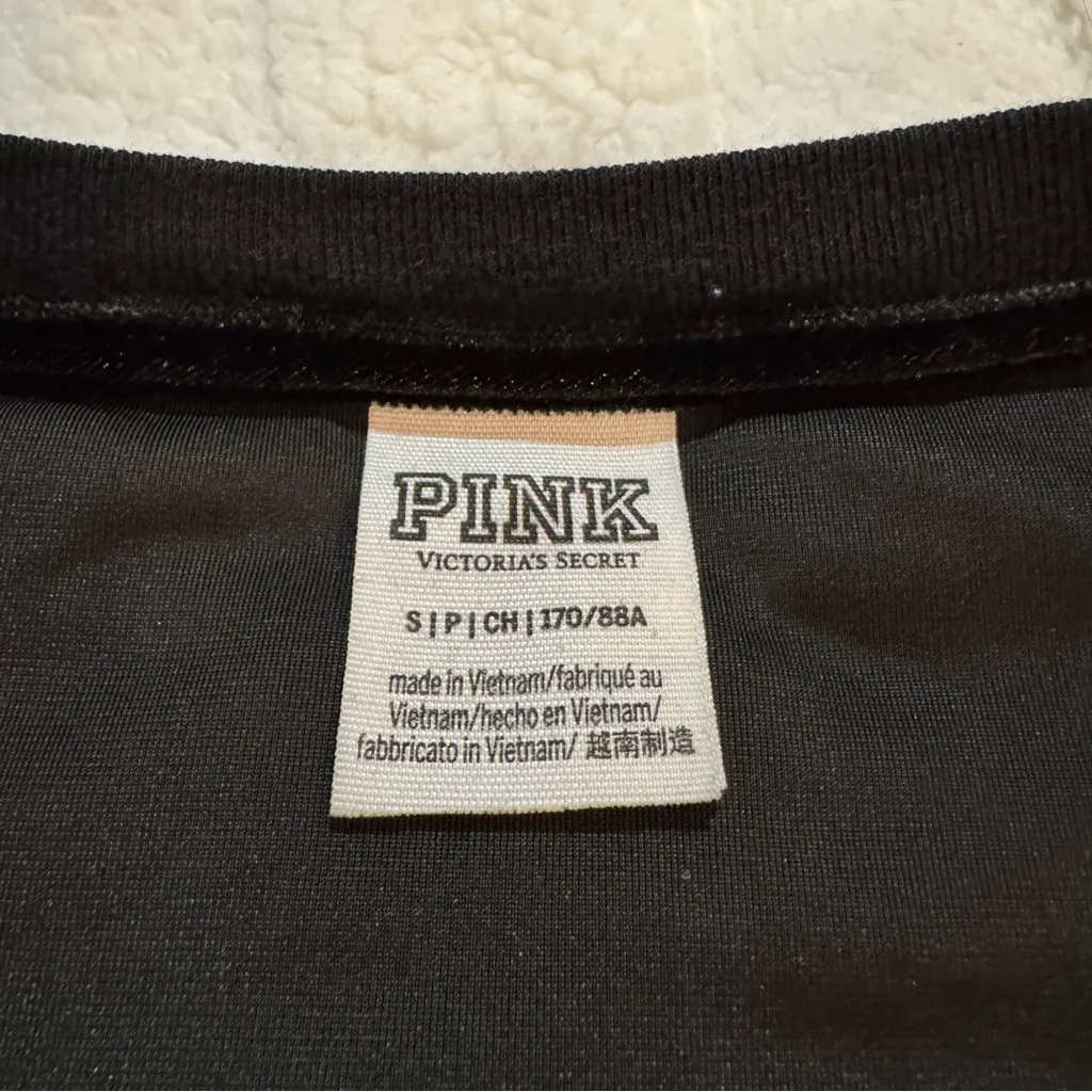 PINK Victoria's Secret Black Velvet Short Sleeve Top, Small - Image 3