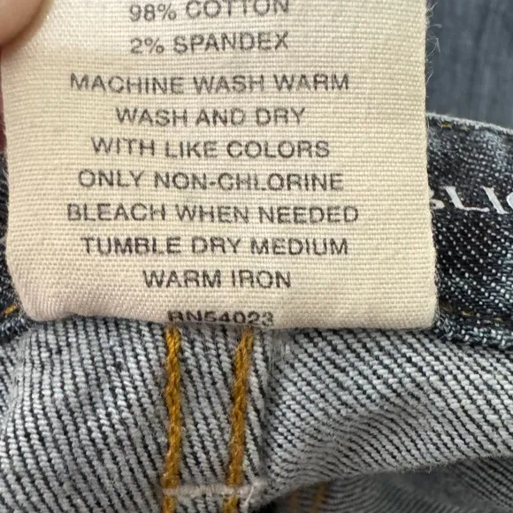 2006 Banana Republic Bootcut Low Rise Dark Washed Jeans Size 6 - Image 7