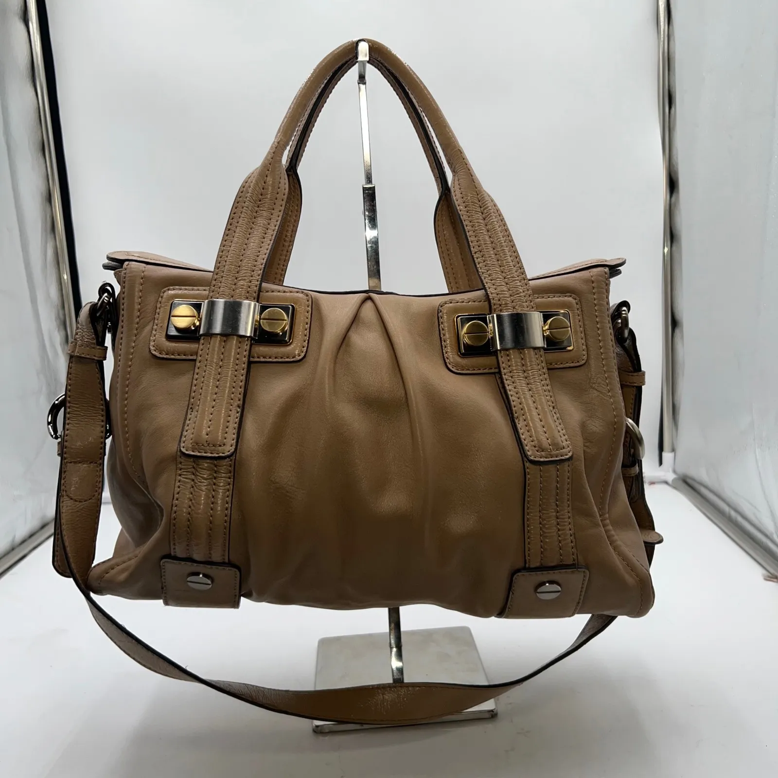 B Makowsky Leather Satchel Shoulder Bag Camel Taupe Gold Tone Hardware Tan - Image 2