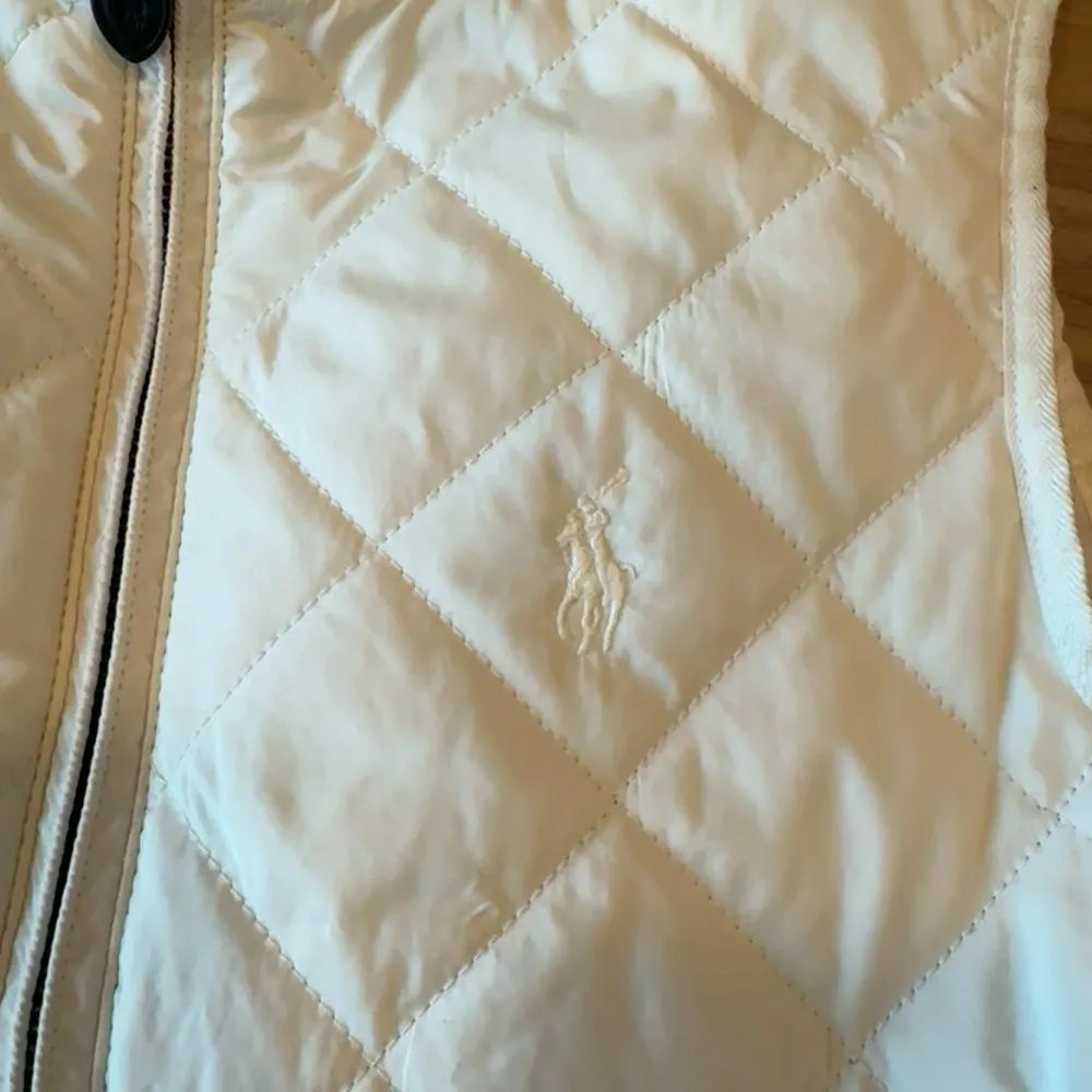 Ralph Lauren Cream Puffer Vest - Image 14