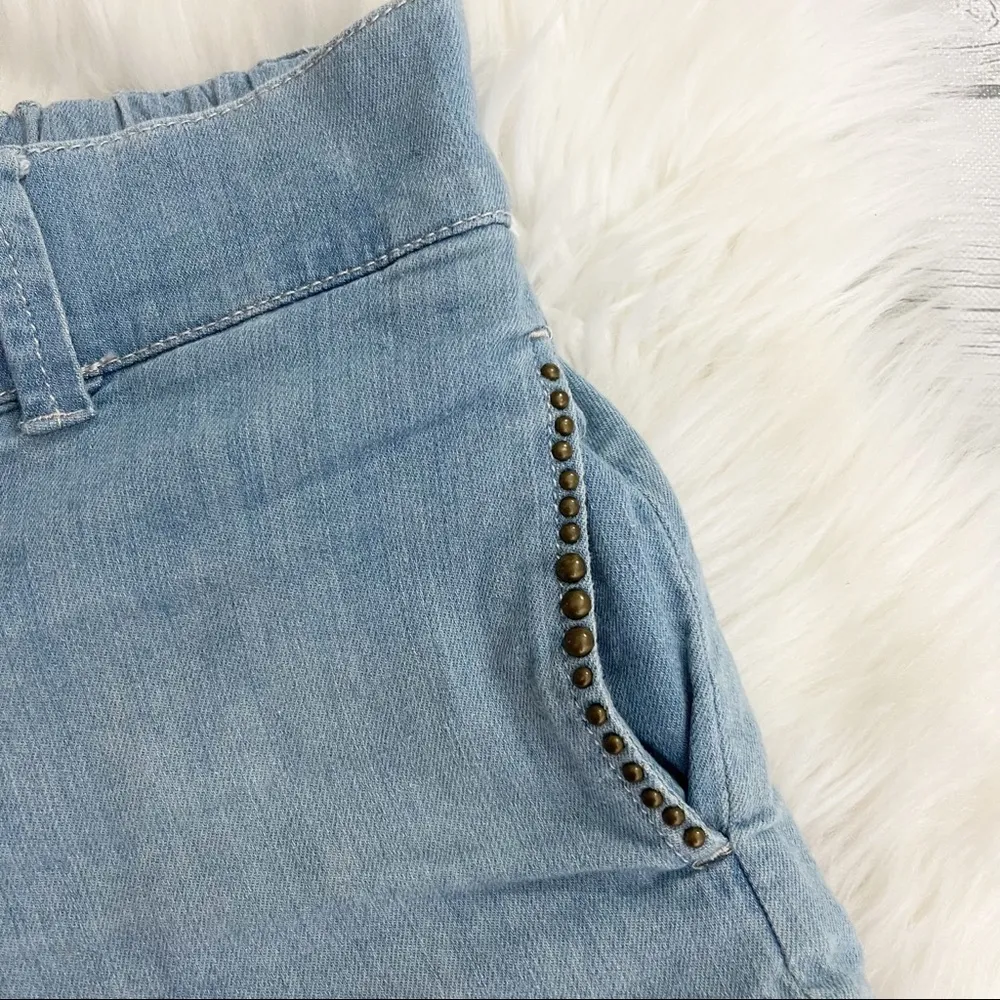 BCBGeneration Chambray  Shorts Size Small - Image 3