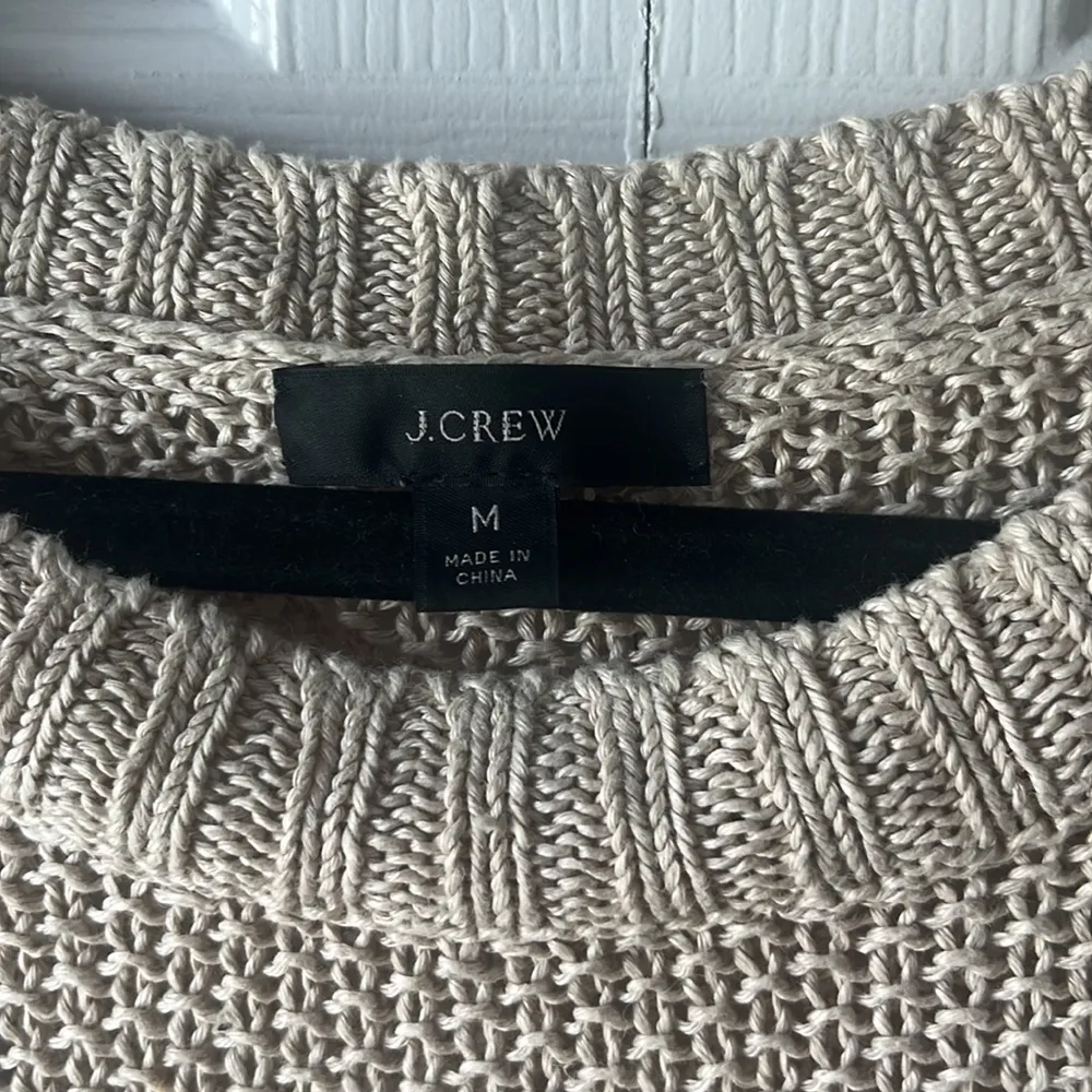 J.Crew  Warm Neutral Linen Knit Crew Neck Sweater Flawed size Medium - Image 2