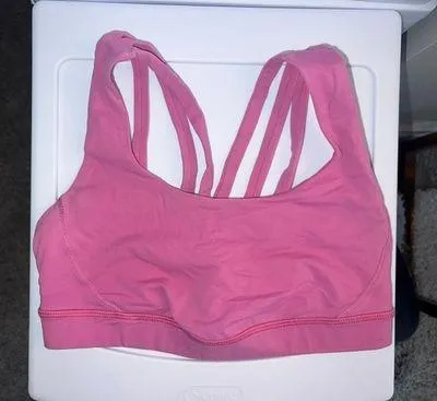 Lululemon Energy Bra - Image 3