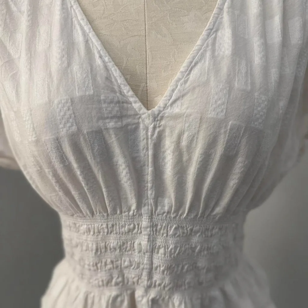 Madewell White V-Neck Smocked-Waist Top in Square Jacquard - Size M - Image 4