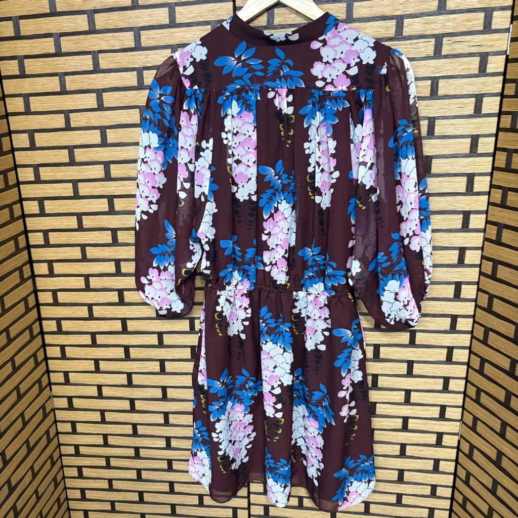 Ann‎ Taylor Burgundy Floral Tie Neck Dress Size Medium Petite - Image 2