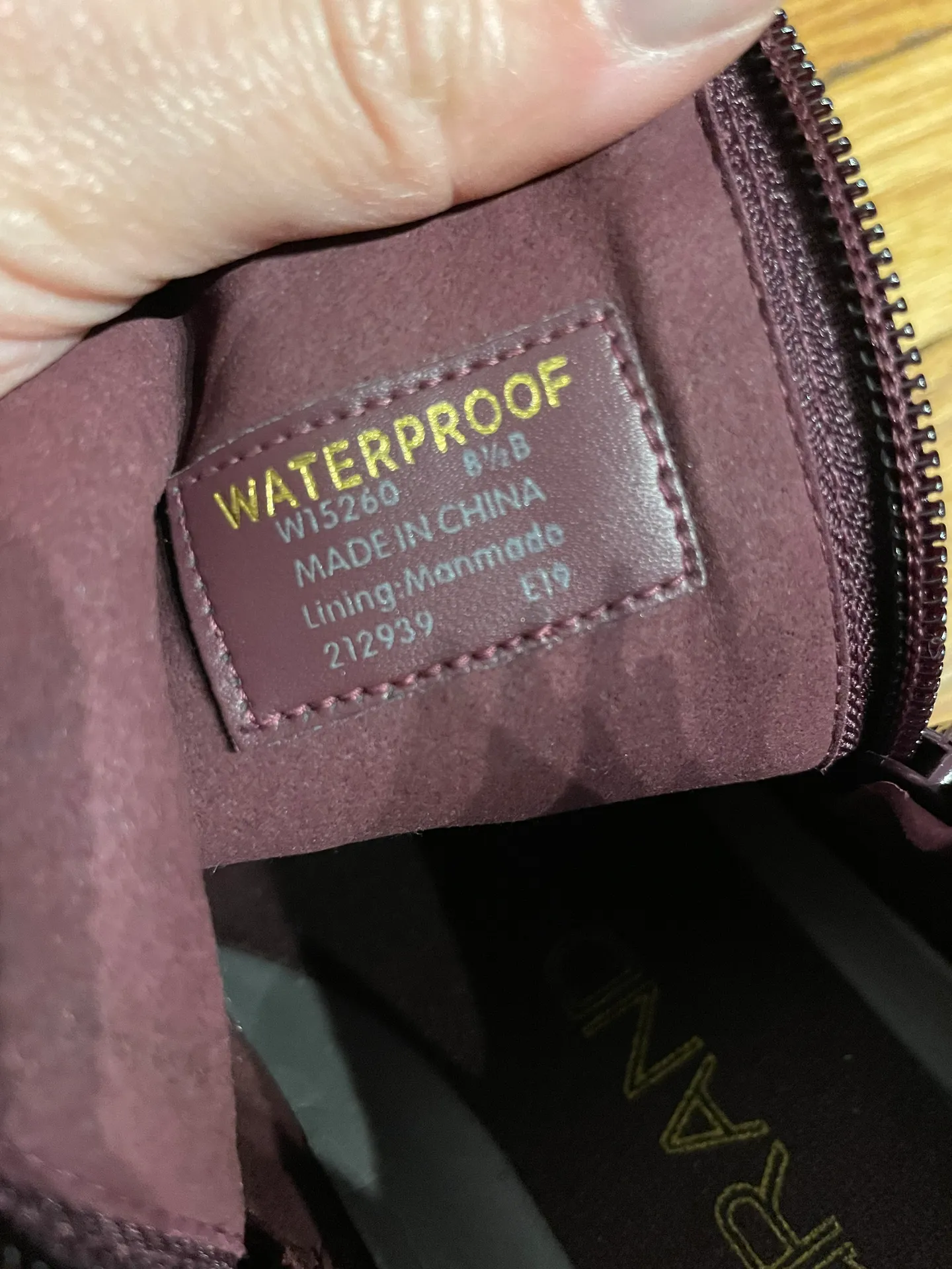 ZEROGRAND Sneakers high top Waterproof Zip Bootie Winetasting Red Nubuck active sport athletic Double Side zip closure, cushioning, Durable traction sole - Image 7