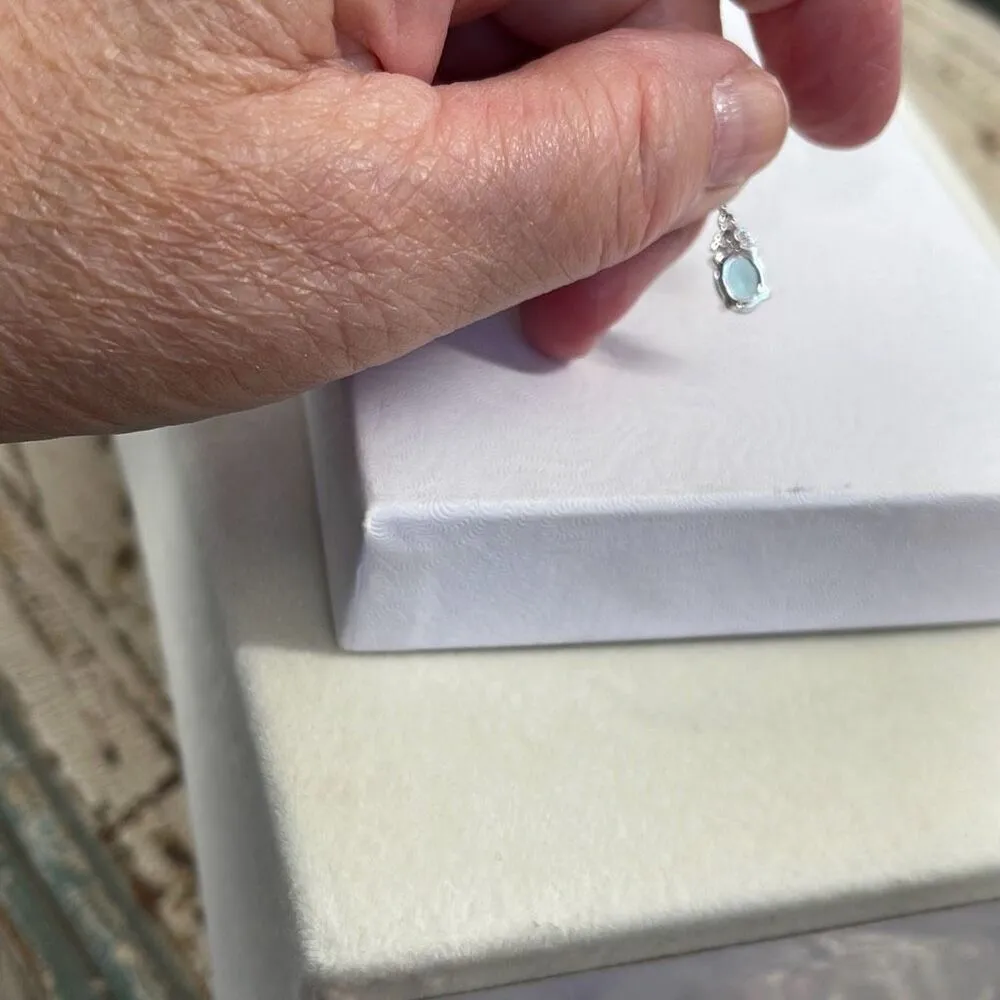 Sterling silver with light blue quartz. Sterling silver setting and chain. - Image 4