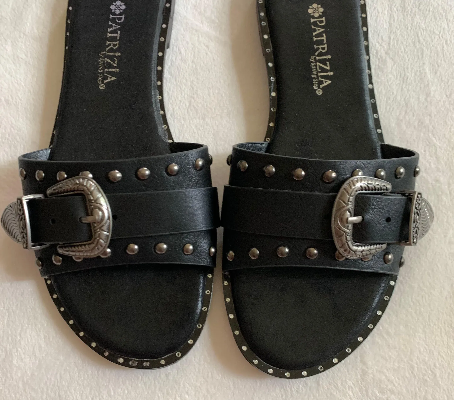 Black Buckle Sandals Size 5.5 - Image 3