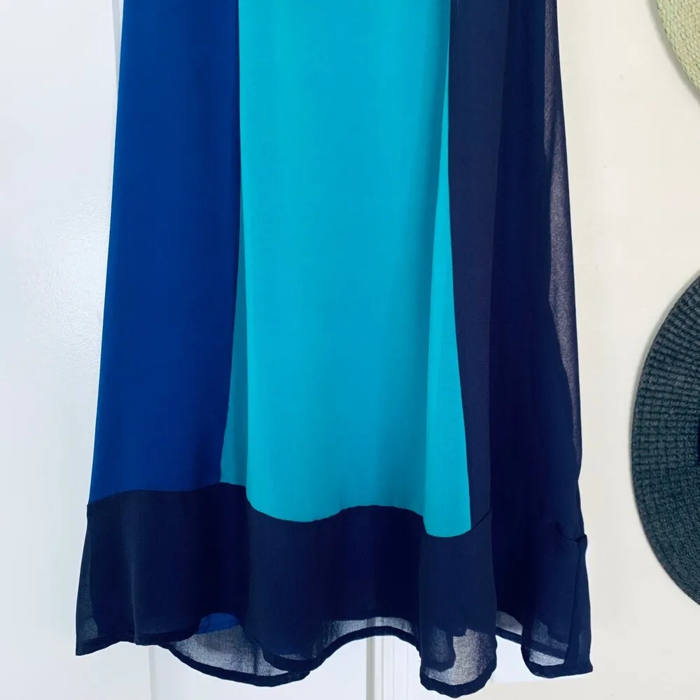 Forever 21 Barbie Geo Print Sleeveless Dressy Tank Top Tunic Blouse | Size: S - Image 4