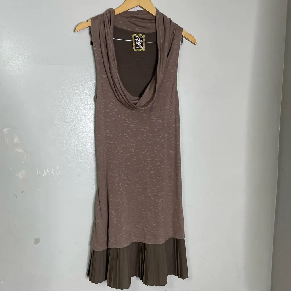 Free People Tan Cowl Neck Sleeveless Draped Pleated‎ Mini Tank Dress Size M - Image 2