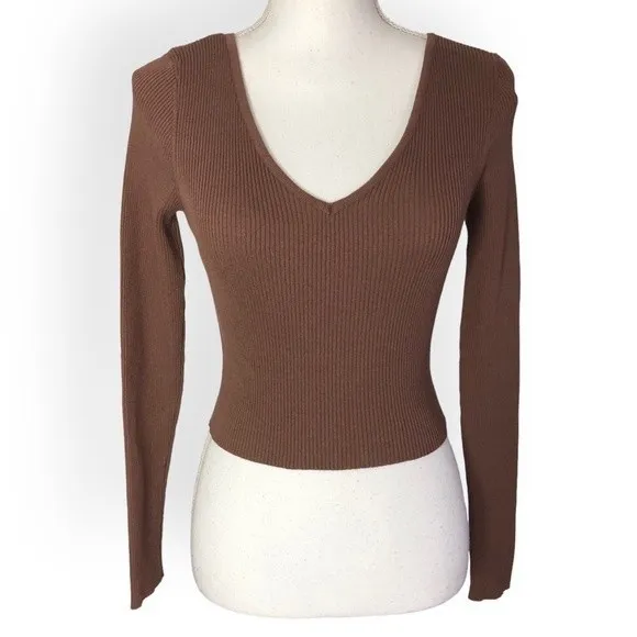 Forever 21 Brown Ribbed V-neck Long Sleeve Cropped Top - Image 12