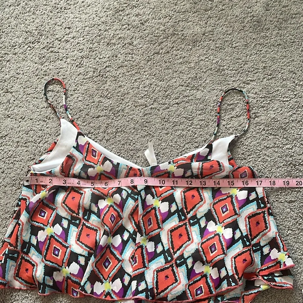 Truth NYC Multi-Color Geometric Print Flowy Crop Top | Size Medium - Image 8