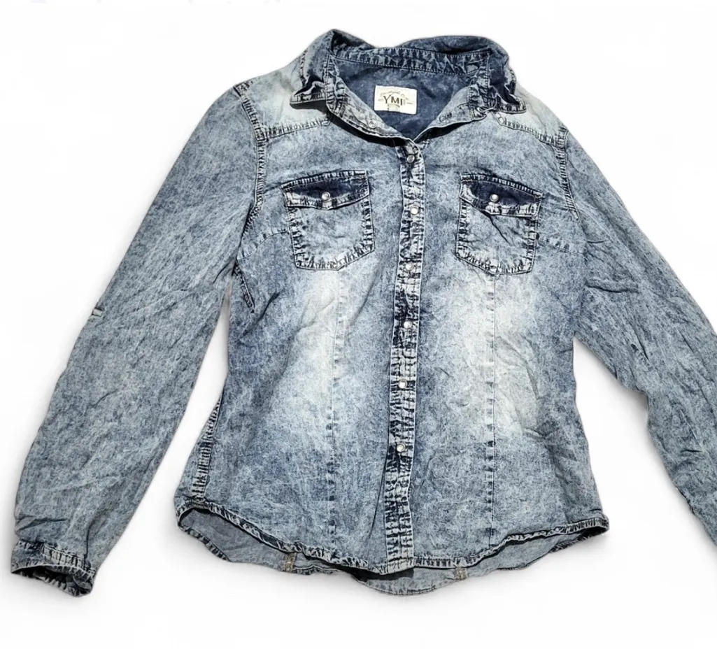 Y2K YMI Women's acid wash denim button-down shirt pearl snaps blue size large - Image 1