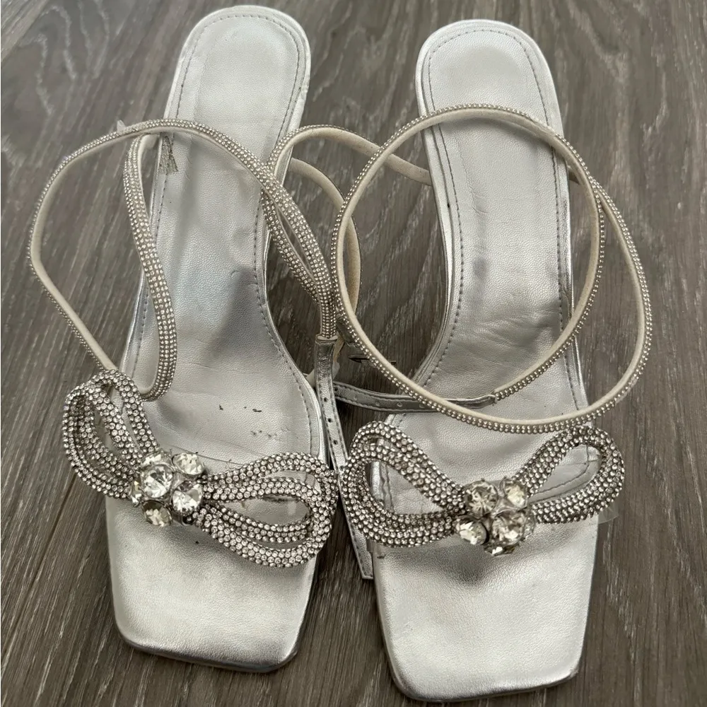 Silver Pump Heels Size 8 - Image 3