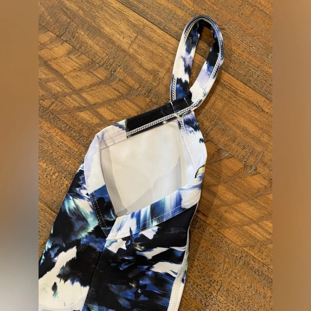 Fabletics full length leggings dance stirrup Sz XS nwot - Image 3