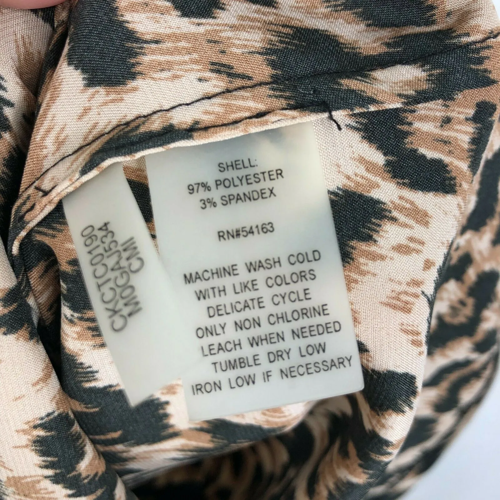 NEW Calvin Klein Multicolor Leopard Print Sleeveless Top Women's Sz. M - Image 8