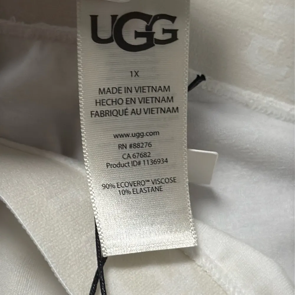 UGG Alexiah Boy Short - Image 4