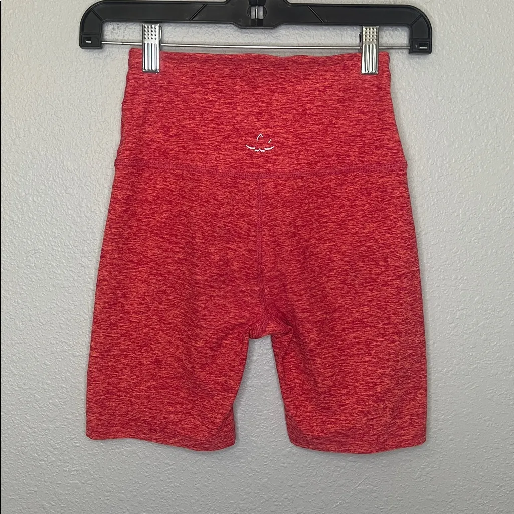 Beyond Yoga Spacedye Biker Short Orange/Pink Marl Size XS - Image 2