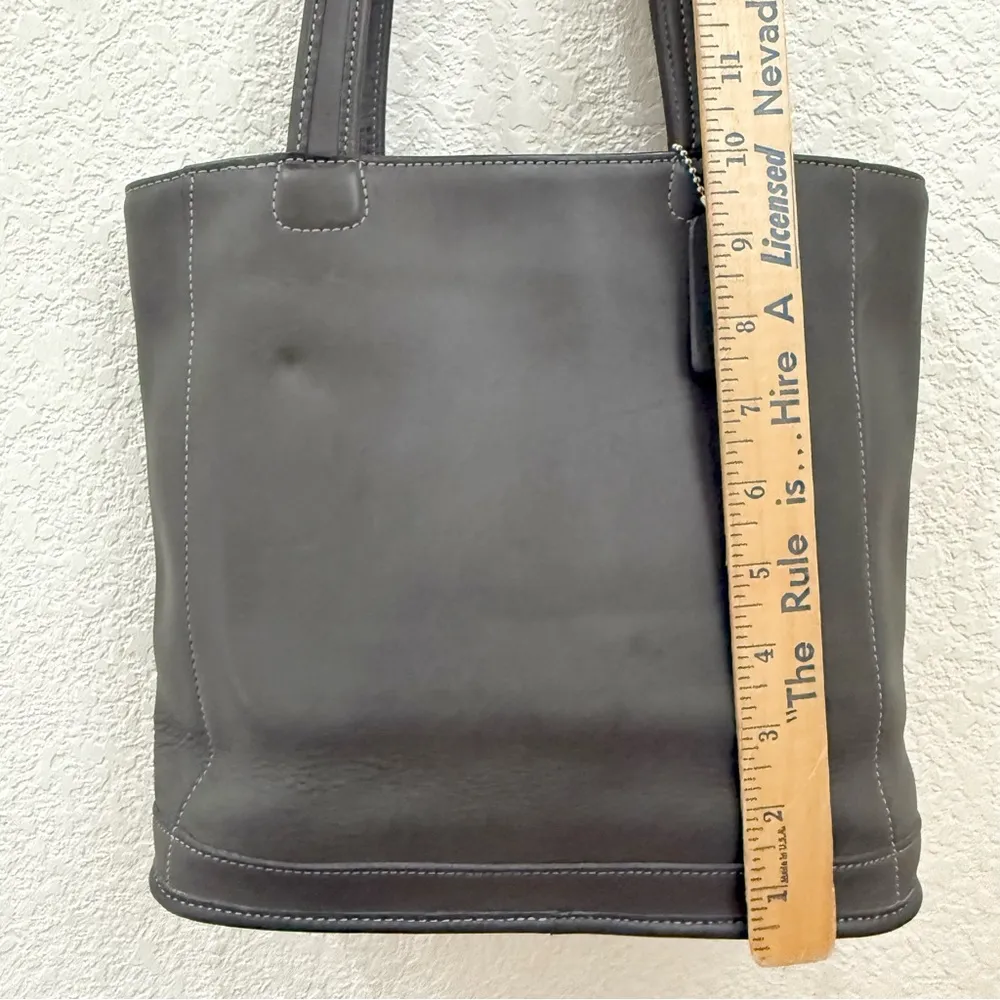 Vintage COACH 9305 Gray Glove-Tanned Leather Bleecker Bucket Shoulder Tote Bag - Image 8