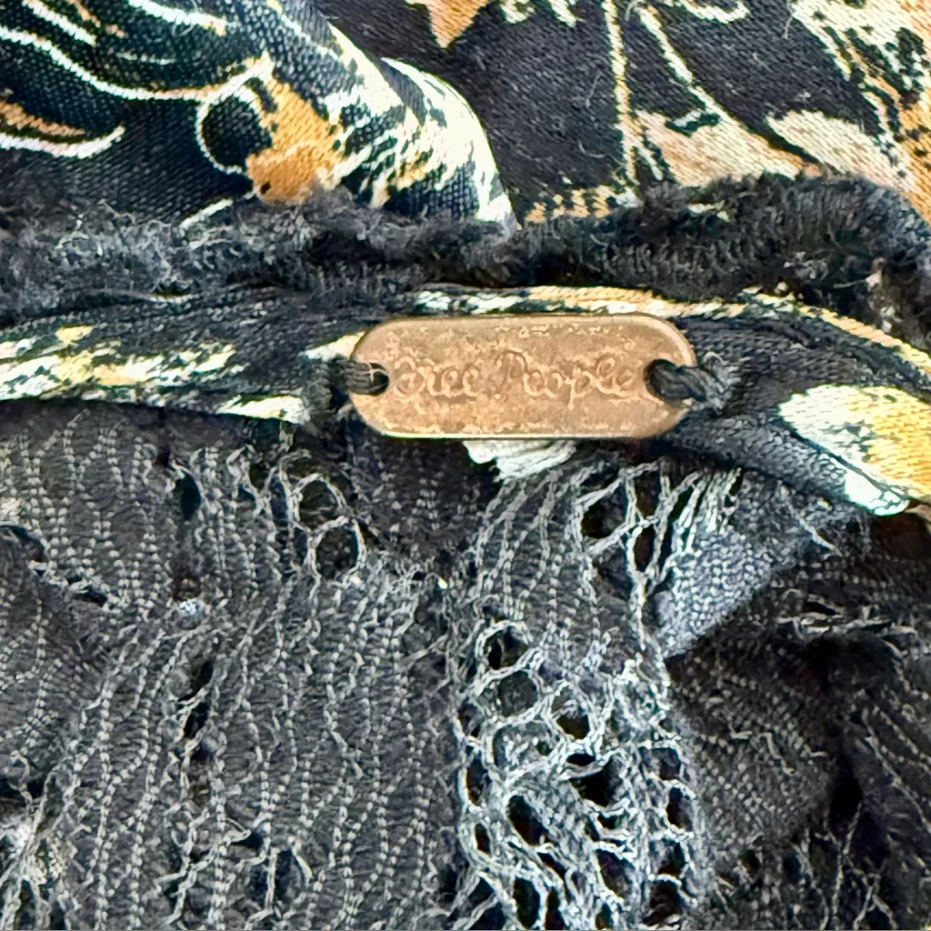 Free People Lucie Floral Lace Cutout Mini Dress Puff Sleeve Y2K Dark Romantic 12 - Image 12