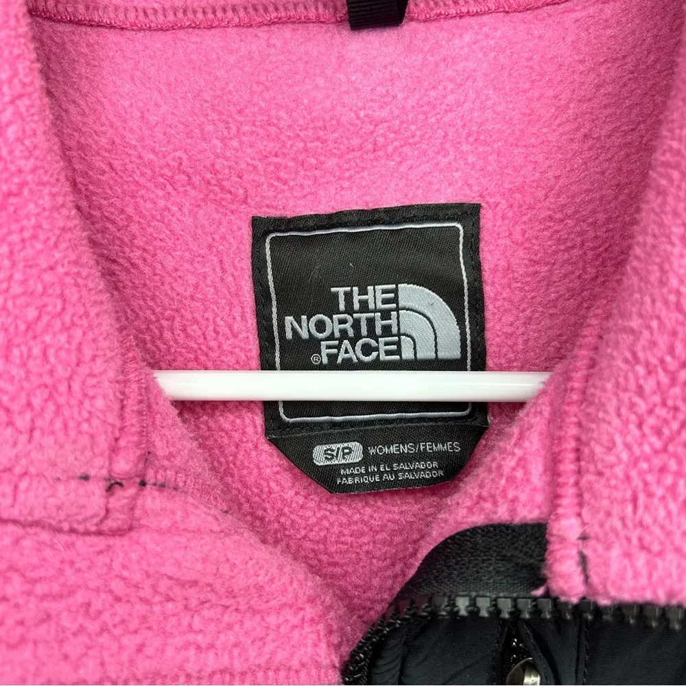 The North Face Denali Polartec pink & black fleece full zip sweater size small - Image 9