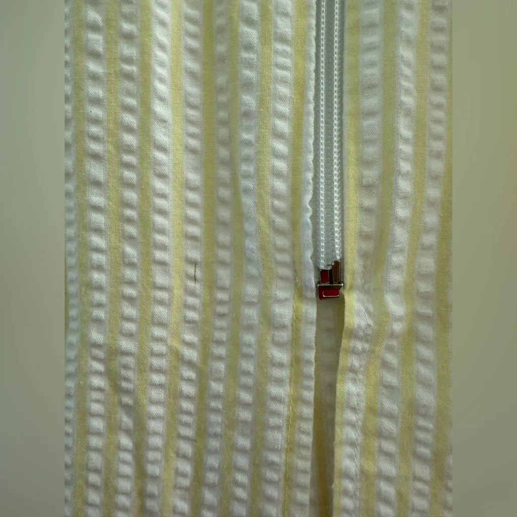 Collette Miss Elaine Robe Housecoat Size M Pastel Yellow Seersucker Nightgown Size M - Image 6