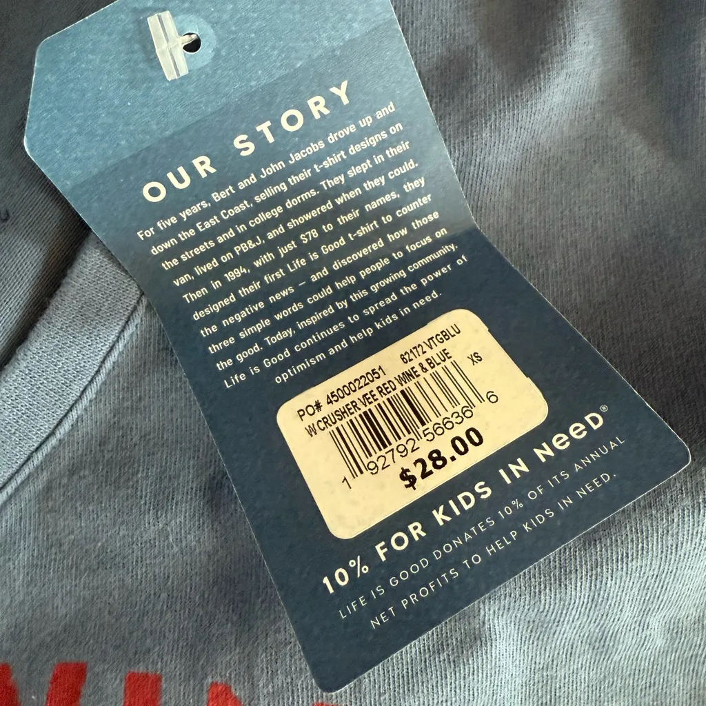 327 NWT Life Is Good Red Wine and Blue T shirt Minimalist American XS - Image 4