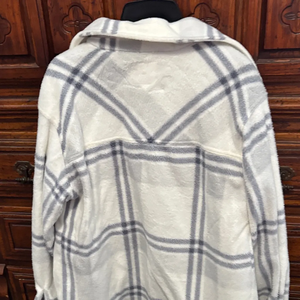 Ultra Flirt white and blue Checkered Utility Jacket - Image 2