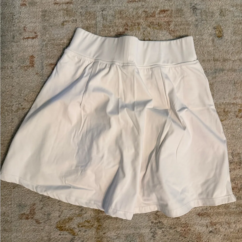 Amazon Women's White Tennis Skort - Image 6