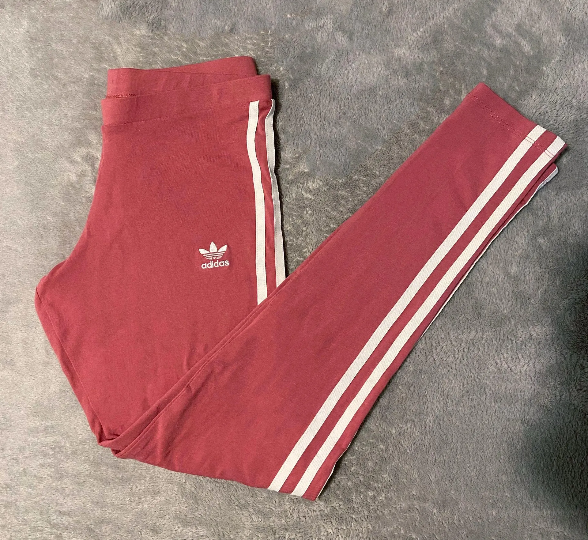 Originals 3 Stripes Leggings in Trace Maroon - Image 5