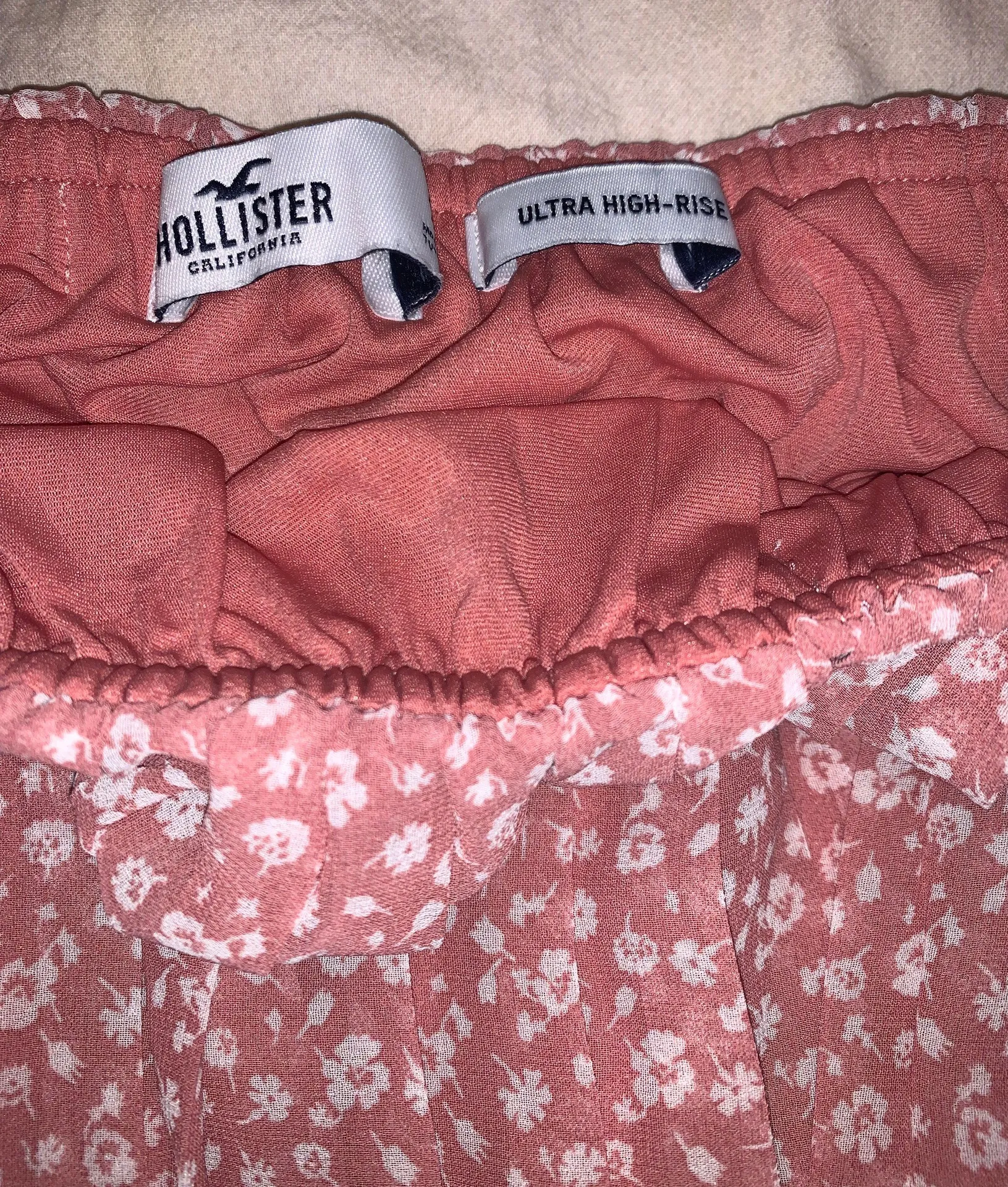 High Rise Pleated Skirt - Image 3