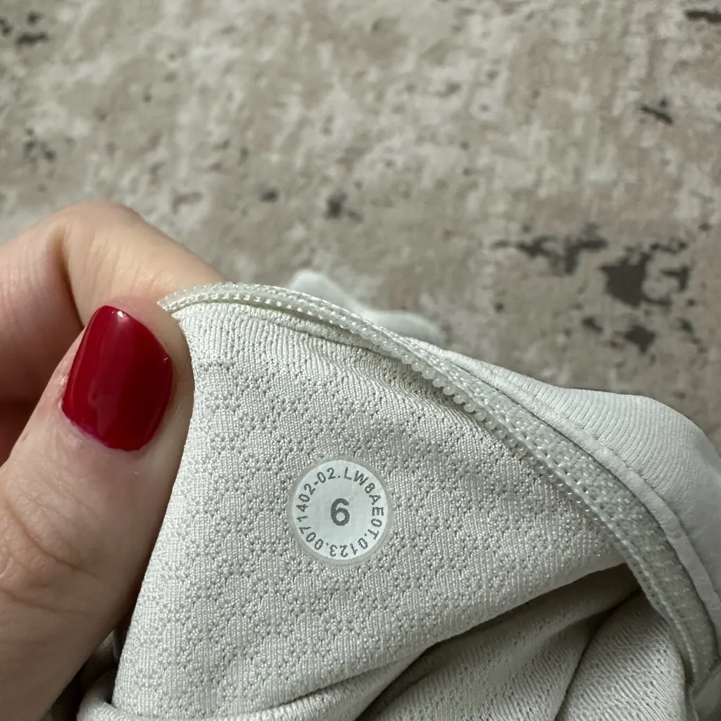 Lululemon Pace Rival Mid-Rise Skirt *Long Size 6 - Bone - Image 7