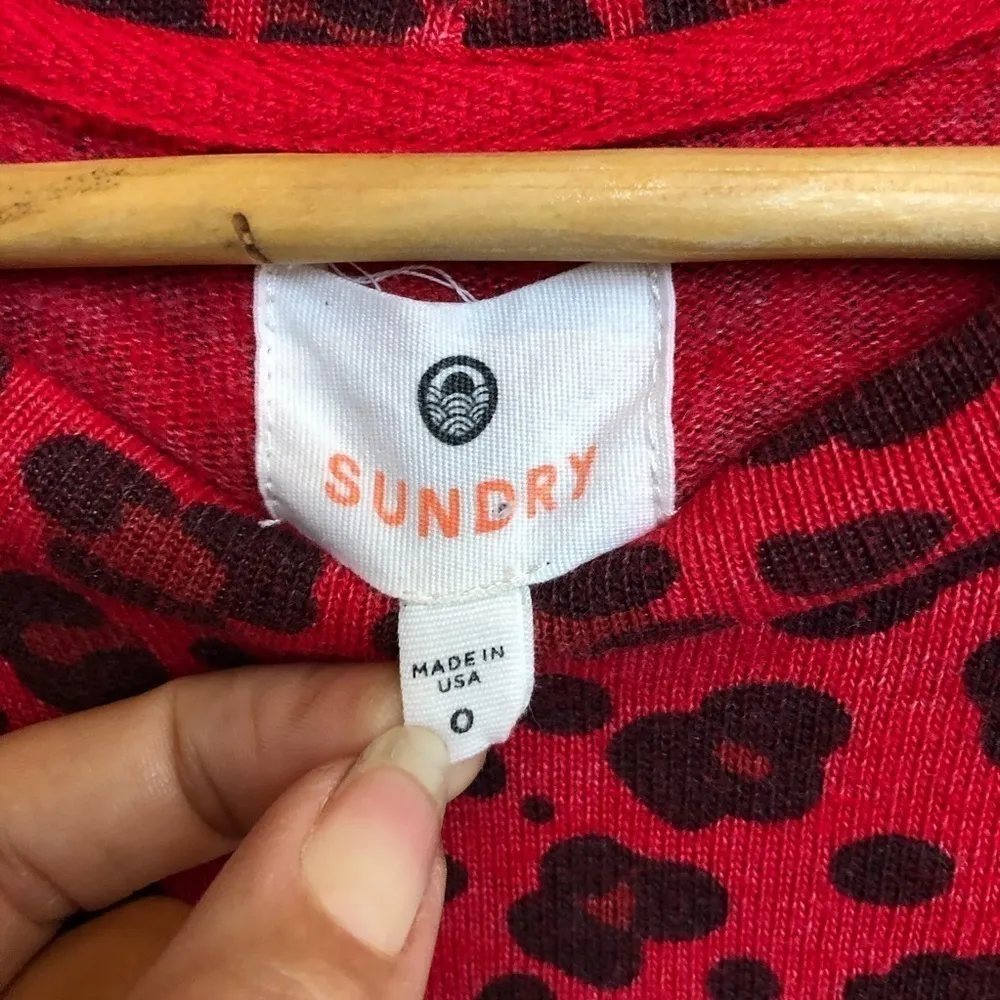 SUNDRY‎ Leopard Print LOVE Sweatshirt Red Size XS 0 - Image 4