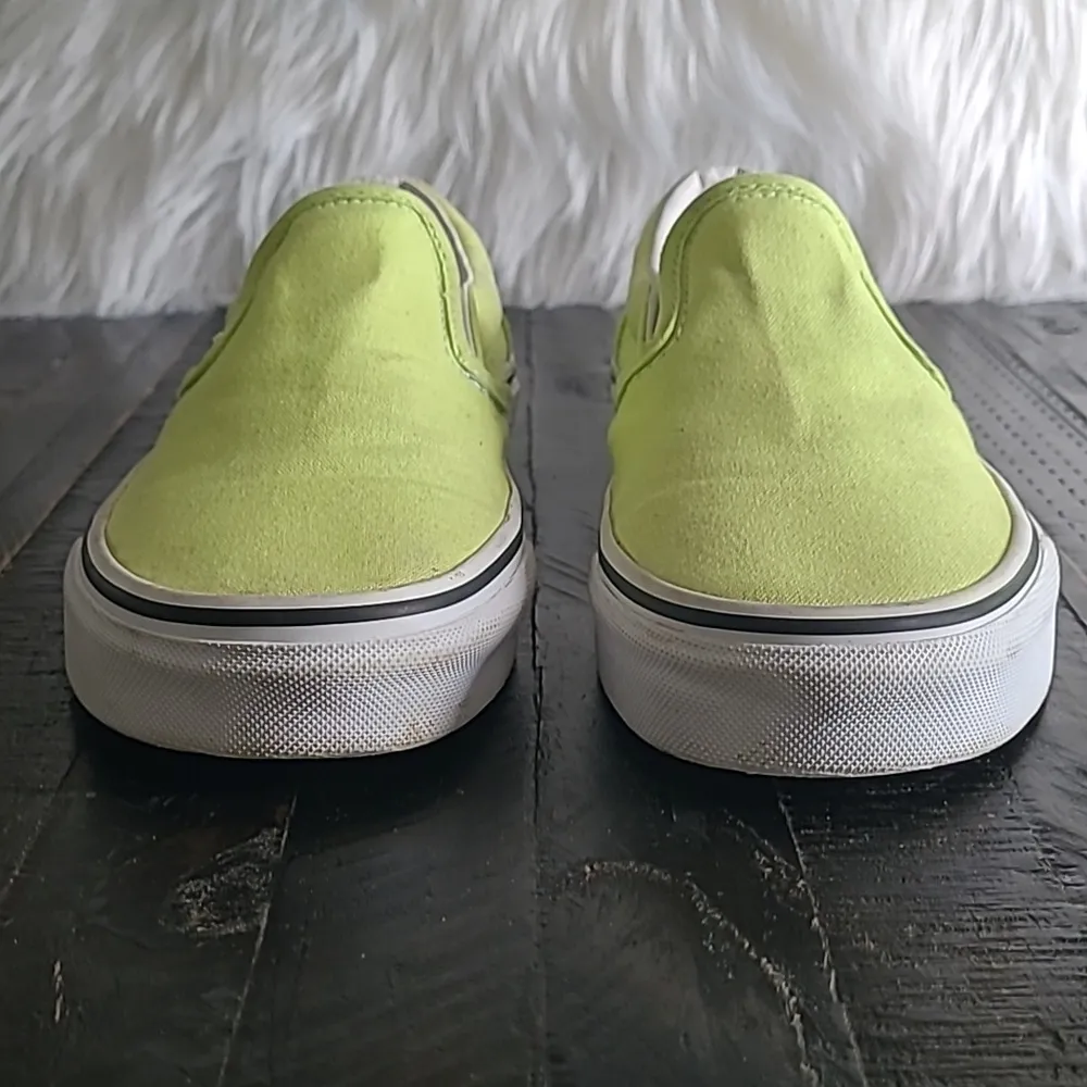 Vans Classic Casual Slip On Shoes Sneakers Womens 6.5 - Image 2