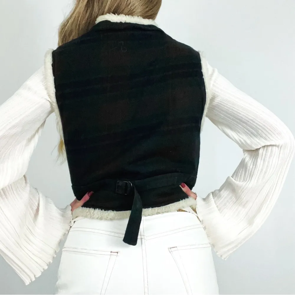 Vintage Faux - Image 6