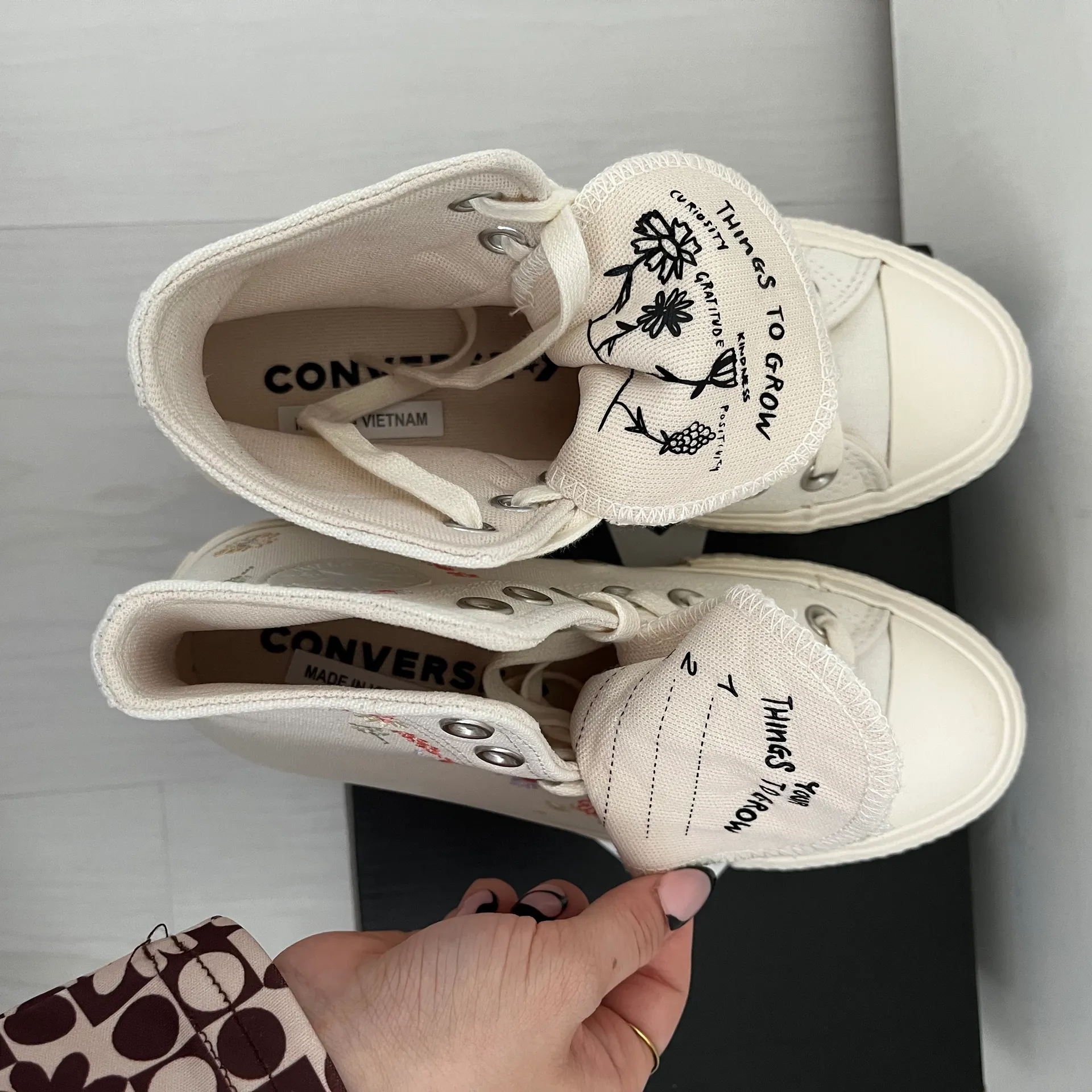 Converse Spring Exclusive Floral Embroidered Platforms - Image 3